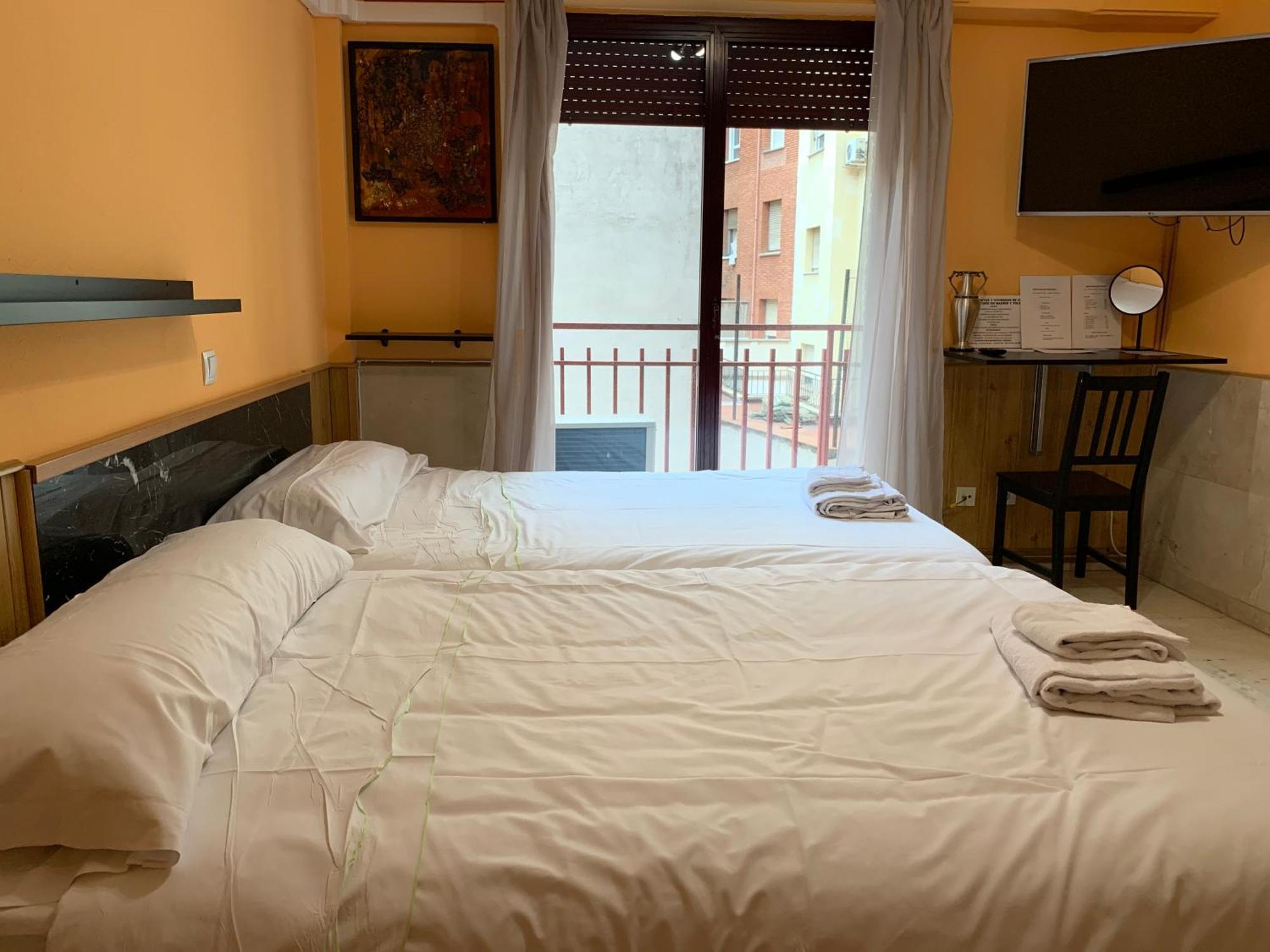 Apartamentos Y Estudios Torr En Madrid - Chamartin Con Wifi Gratis Экстерьер фото